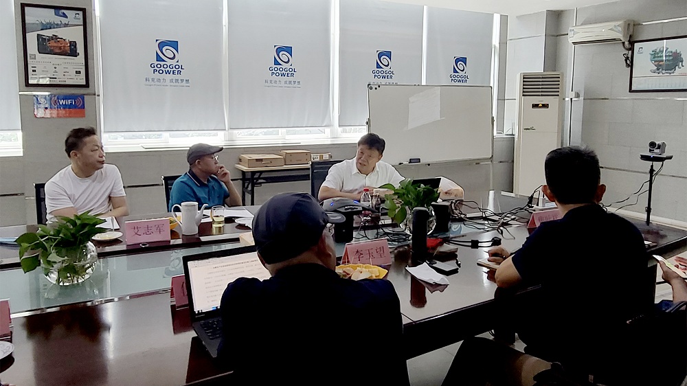 柴油發(fā)動機(jī) 柴油發(fā)動機(jī)